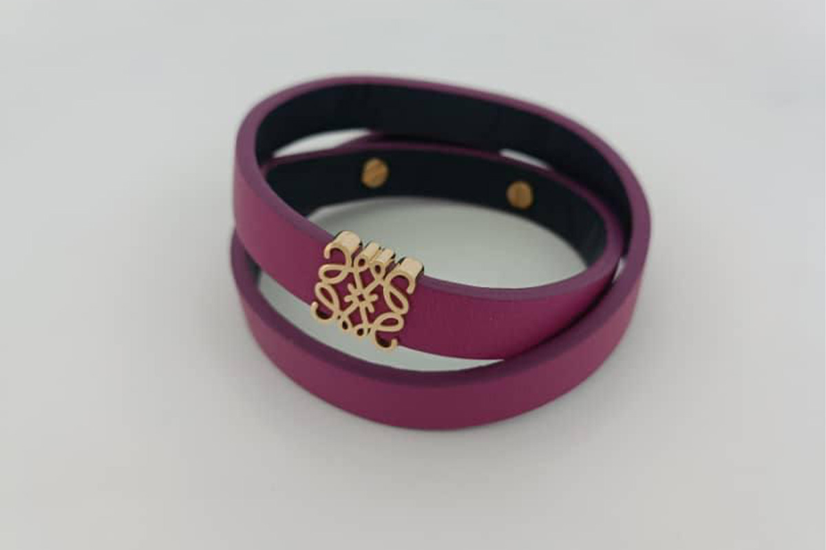 دستبند چرم Loewe BCHLW389 بنفش