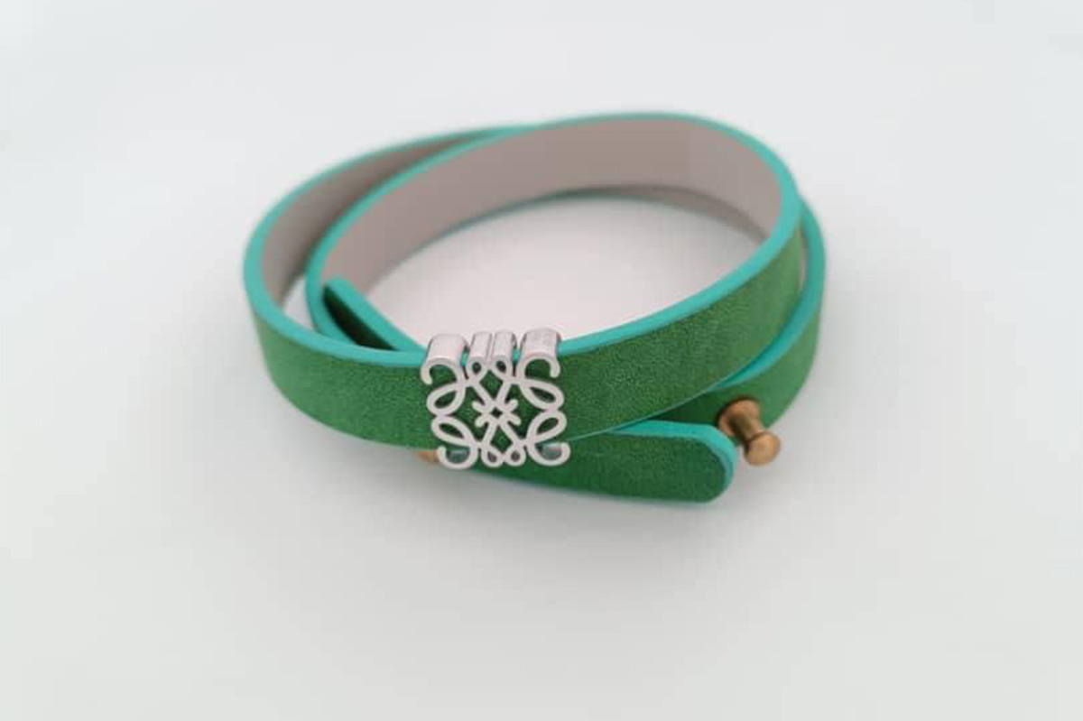 دستبند چرم Loewe BCHLW389 سبز